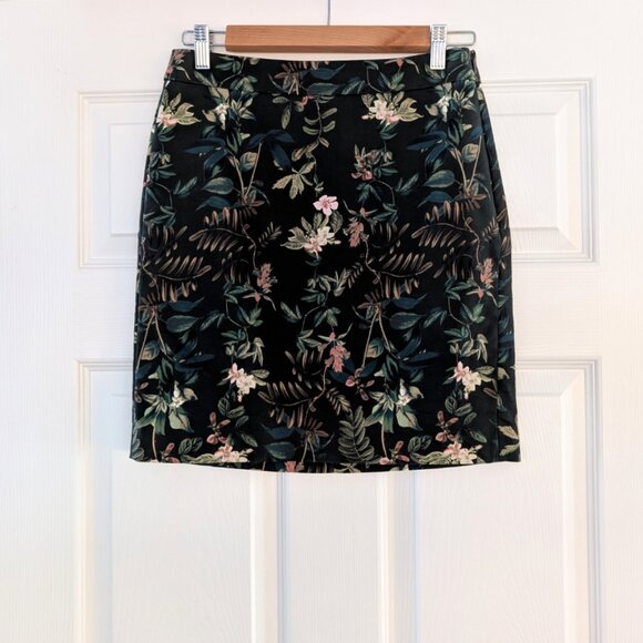 RW&CO mini skirt green floral print size 0 - Picture 1 of 16